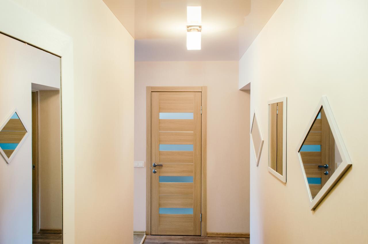 Apartment On 23 Serpnya Kharkiv Extérieur photo